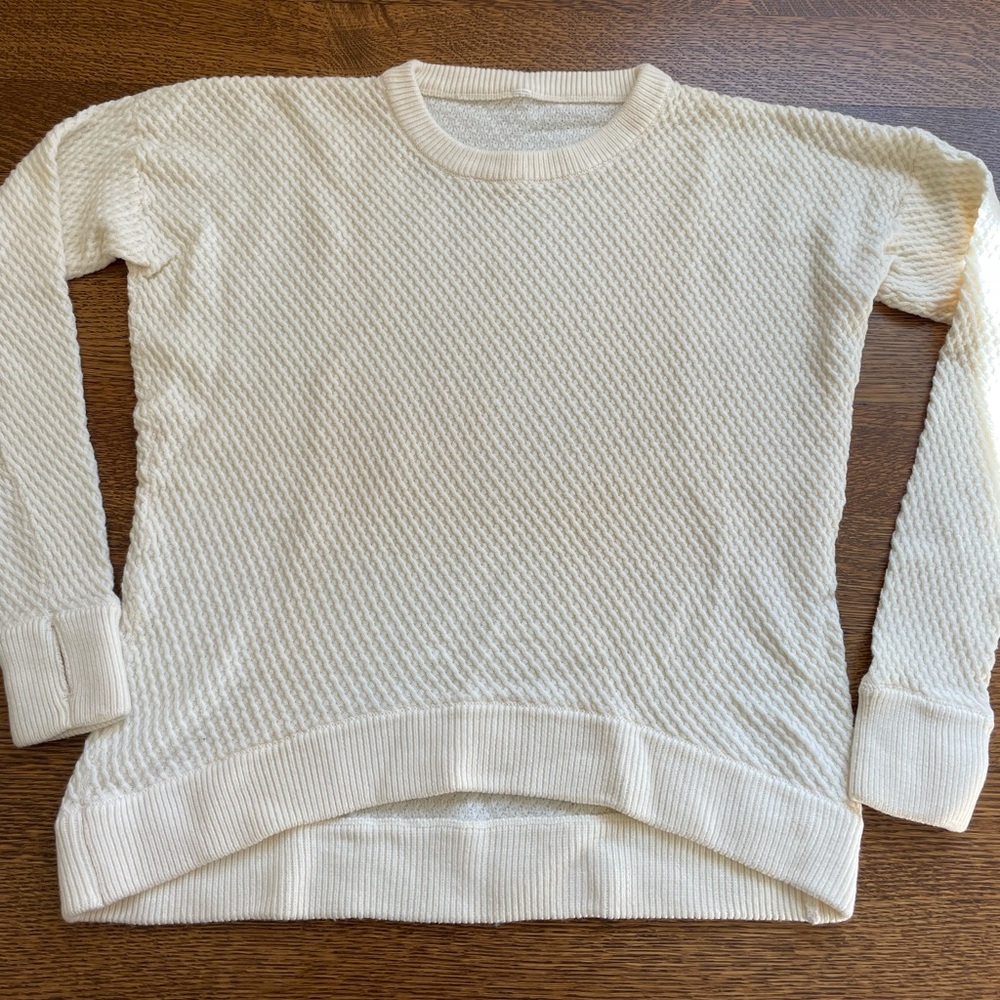 Lulu Lemon Women’s Sweater
